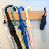 「傘の収納にお悩みの方必見！省スペースにすっきりとおさまる傘収納のアイデア6選」の画像4