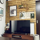 「「グルーガンで接着するだけでいい！超簡単な窓枠風のつくり方」 by anko.hibuさん」の画像1