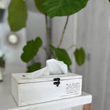 「日用品がお気に入りのインテリアに♪デザインにも使いやすさにもこだわったティッシュケースのDIY実例」の画像2