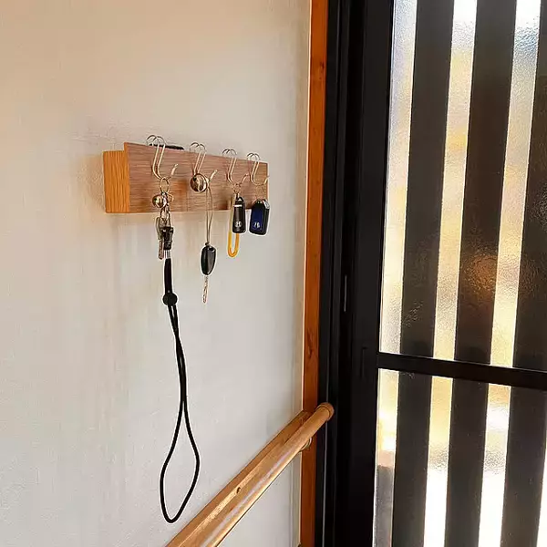 玄関で迷わない。鍵の置き場所をつくるアイデア集