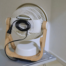 掛ける収納の定位置づくりに！マグネットやS字、ドアフックなど暮らしが整う100均フック6選