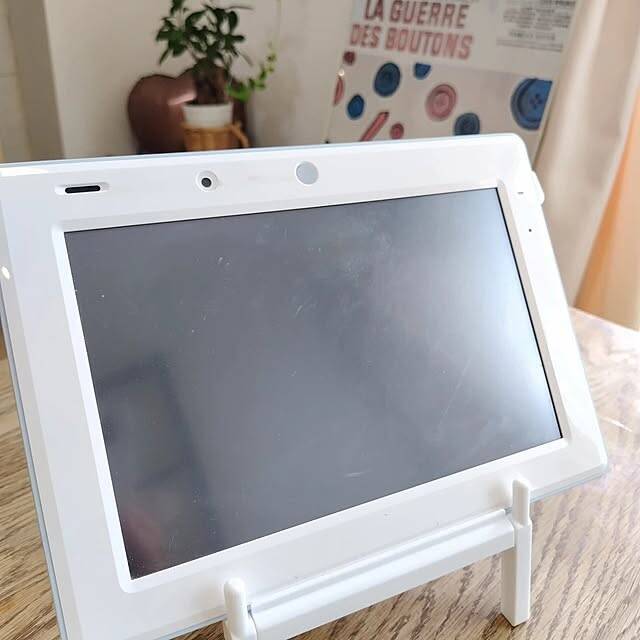 プチプラだけれど機能的で便利♪スマホやタブレットの快適性を高める100均のアイテム