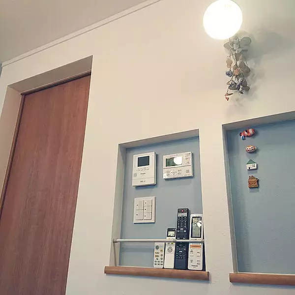 「【RoomClipが選んだ厳選3選】「リモコンの置き場所」がテーマの素敵な投稿実例」の画像