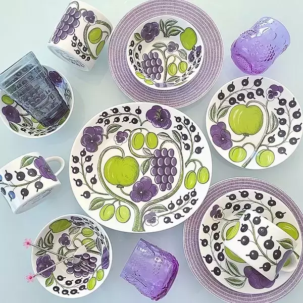 北欧の陶器ブランド「ARABIA」。テーブルを美しく彩るアイテムをご紹介