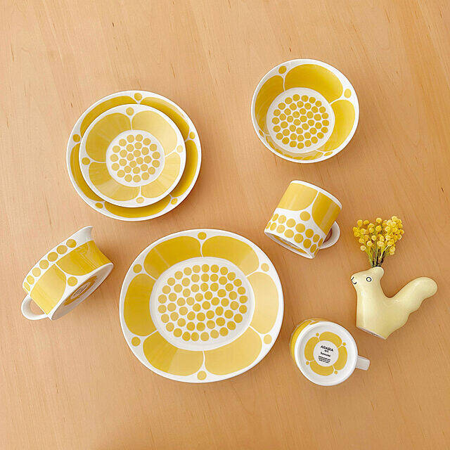 北欧の陶器ブランド「ARABIA」。テーブルを美しく彩るアイテムをご紹介