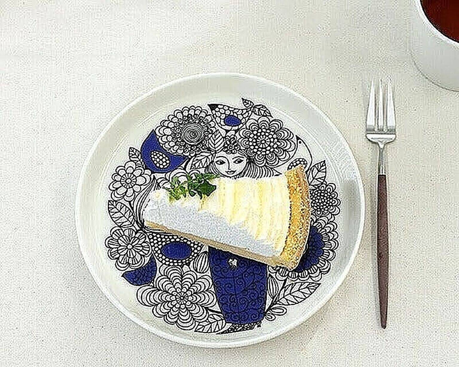 北欧の陶器ブランド「ARABIA」。テーブルを美しく彩るアイテムをご紹介