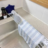 「衛生的で使いやすい！キッチンふきんの一時置き場アイデア6選」の画像1