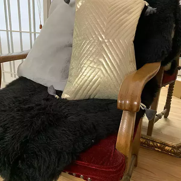 「華やかで気分が上がるお部屋づくりに♪Francfrancのフェイクやファブリックアイテムをご紹介」の画像