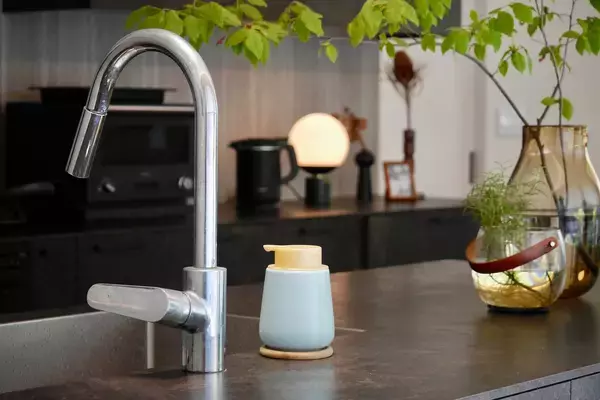 「「水まわりを洗練してくれる美濃焼の泡ソープディスペンサー」 by Norikaさん」の画像