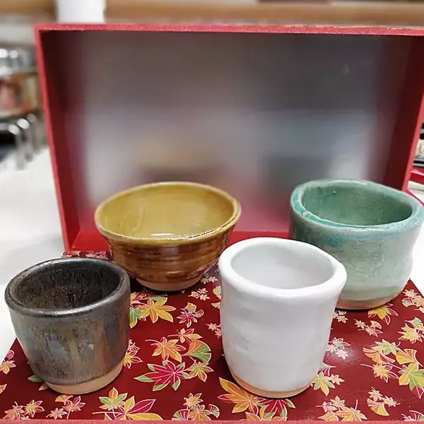 「世界にひとつだけのお気に入り☆手作りの陶芸作品を取り入れた暮らし」の画像
