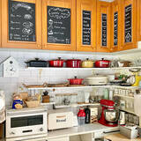 「使いやすく美しくキッチンが整う☆鍋の整理収納アイデア10選」の画像1