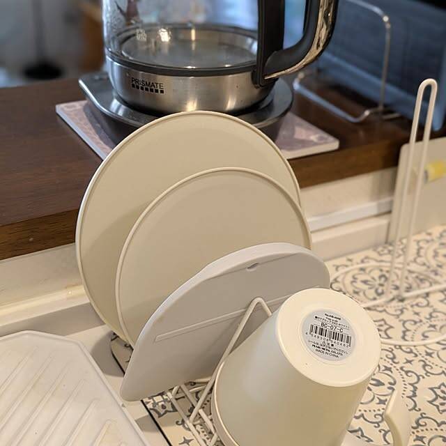 食器洗いがグッとラクになる♪100均の優秀水切りアイテム6選