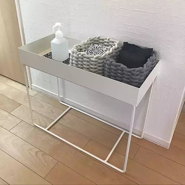 「お出かけ前後の動作がぐんと楽になる！参考にしたいエコバッグの置き方集」の画像