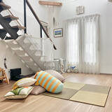 「やめてみたら新たな魅力発見♪ソファを置かないリビングの実例10選」の画像6