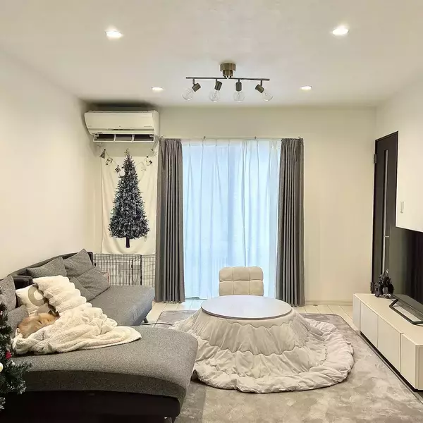 「軽くてあったかい！モダンな雰囲気にも合う円形のこたつ布団」 by chimさん