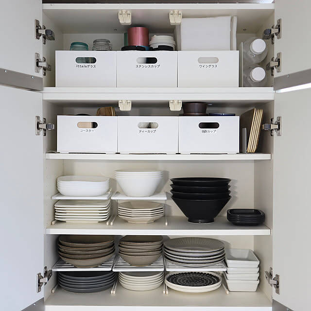 「取りにくい」「入らない」を解消！ニトリで叶えるストレスフリーな食器棚収納術