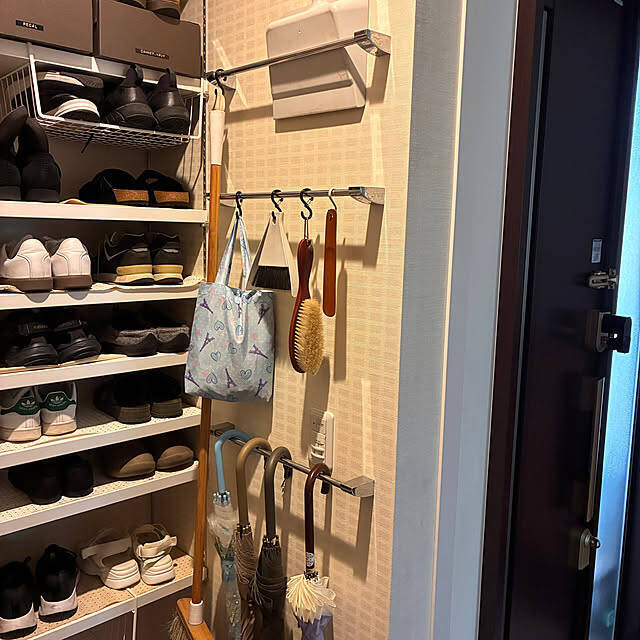 「玄関からキッチンまで。場所ごとに方法を使い分けて整える、収納の工夫」 by walking123さん