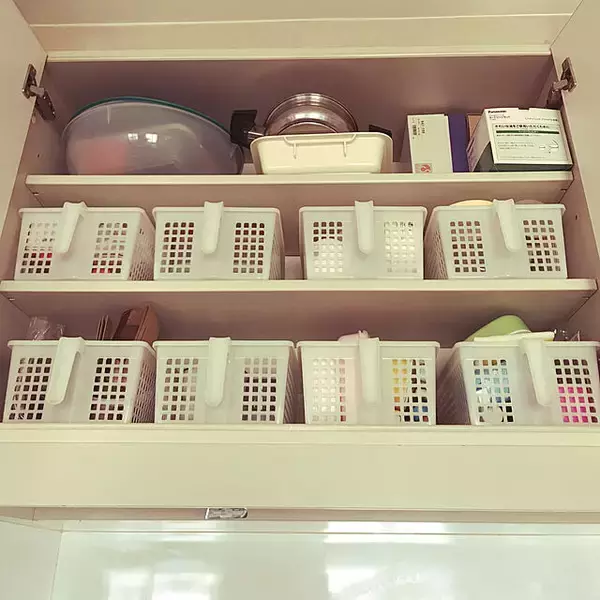 「100均アイテムで叶える！快適キッチン収納アイデア10選」の画像