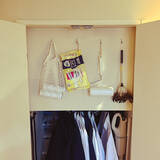 「デッドスペースを便利なスペースに！お部屋をスッキリさせる隙間収納アイデア」の画像2