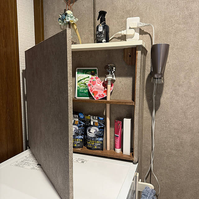 手軽に生活感をオフ！布やボックスを活用した目隠し収納のアイデア6選