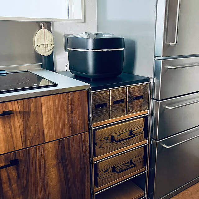 炊飯器や電子レンジの置き場所を解決！キッチンを快適にするベストな置き方