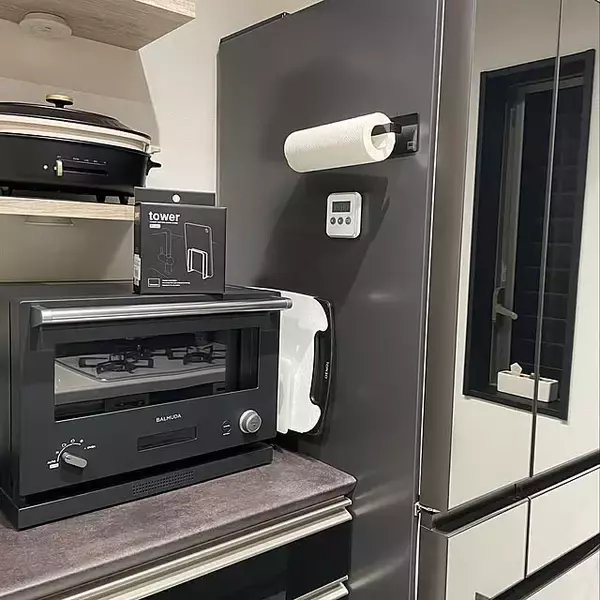 「冷蔵庫まわりの収納力強化に！活用したい山崎実業の優秀アイテム6選」の画像