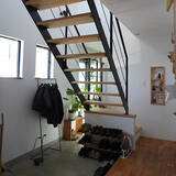 「落ち着いた雰囲気が魅力の空間をコーディネート♡カフェ風インテリアの実例集」の画像3