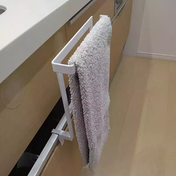 「キッチンや洗面所で大活躍！山崎実業「tower」の優秀タオル掛け6選」の画像