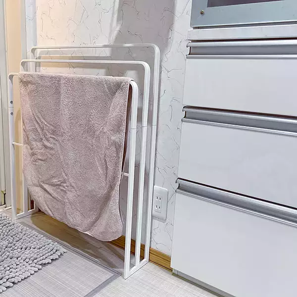 「キッチンや洗面所で大活躍！山崎実業「tower」の優秀タオル掛け6選」の画像