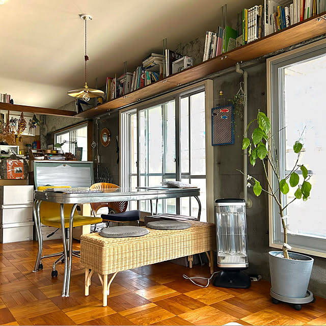 狭いお部屋も広く見せる♪収納付き家具で叶えるすっきりした暮らし