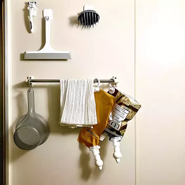 「ぬめりやカビから卒業！水切れ抜群で衛生的なシャンプーの置き方6選」の画像