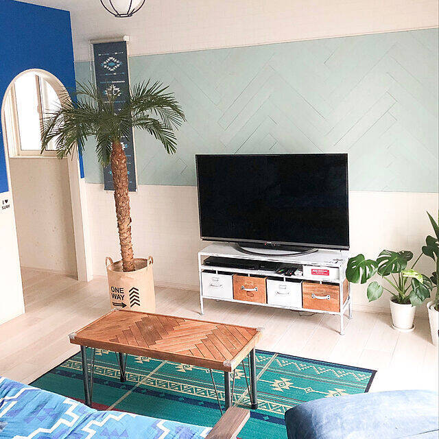 部屋が一気に見違える！憧れのヘリンボーン柄のある暮らし