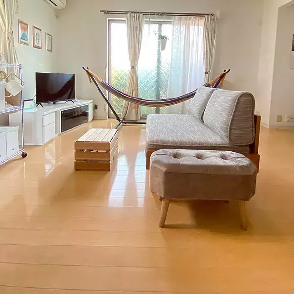 「床が片付いていると気持ちもすっきり！床置きしないための工夫10選」の画像