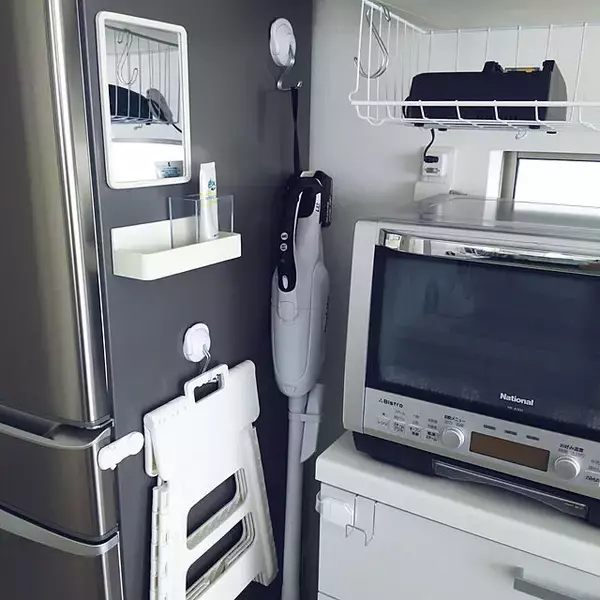 「床が片付いていると気持ちもすっきり！床置きしないための工夫10選」の画像