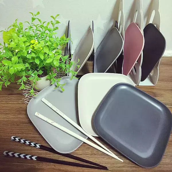 お店で見つけたら即GET！ユーザーさんオススメのセリアのリピート買い商品