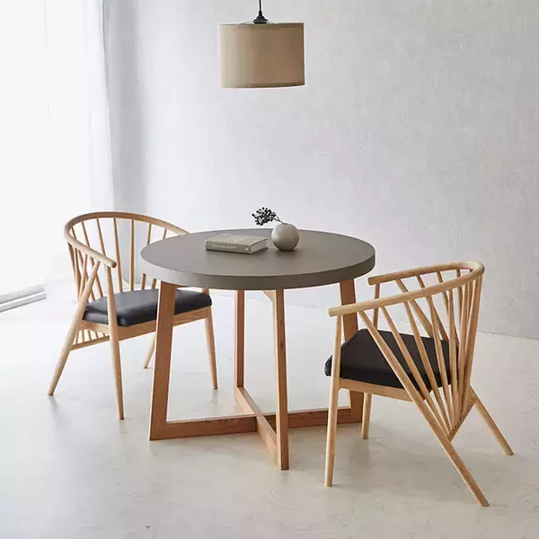 「暮らしに合わせて選べる♪おすすめのダイニングテーブル」の画像