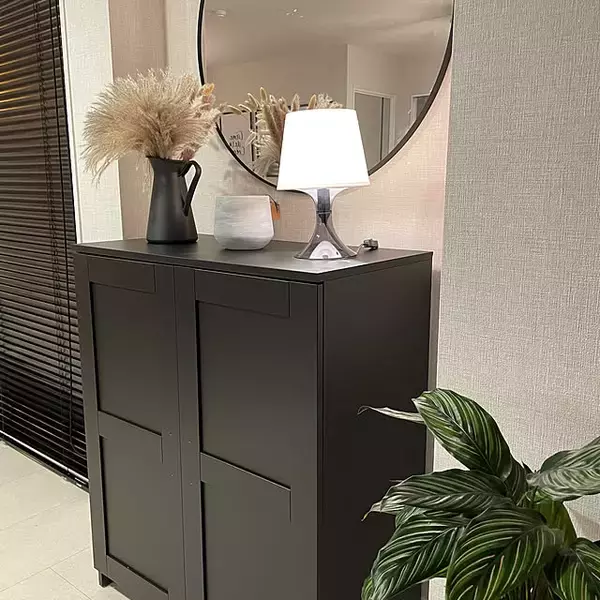 「カラーや素材感で印象が変わる♪IKEAのキャビネットがある暮らしの実例6選」の画像