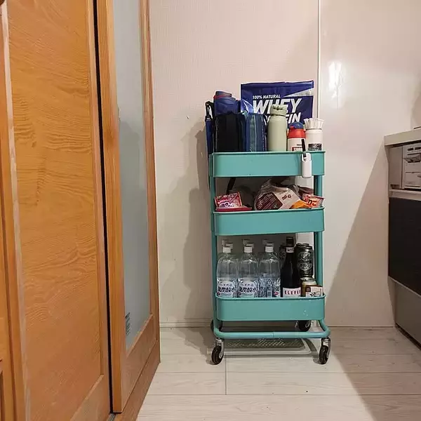 「おうちの中のあらゆる場所で使えて便利！キッチンワゴンの活用方法10選」の画像