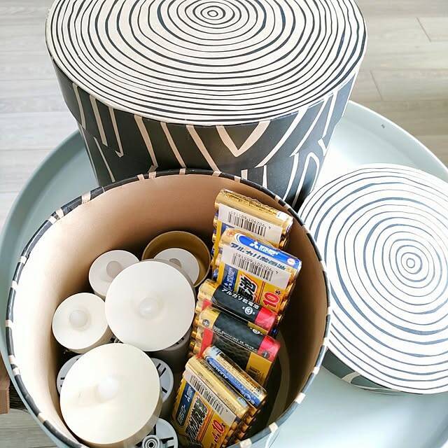 ストック量も種類もすぐ把握できる！参考にしたい電池収納のアイデア集