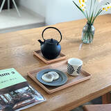 「暮らしにやさしくなじむ♪無印良品の木製トレーで叶える、整った食卓とキッチン」の画像1