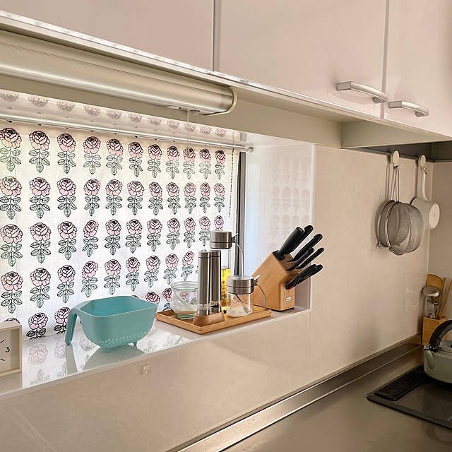 暮らしにやさしくなじむ♪無印良品の木製トレーで叶える、整った食卓とキッチン