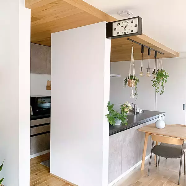 「「コンパクトに暮らしに馴染む、長方形の両面時計」 by suzumaruさん」の画像