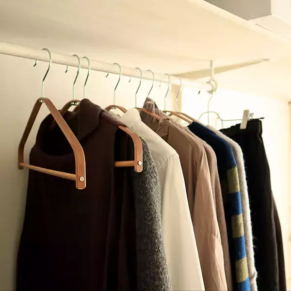 「見た目も使いやすさも整う理想の空間に！IKEAの収納アイテムで自分らしいクローゼットを作りませんか」の画像