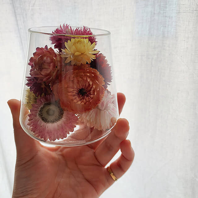 「好みの容器に詰めるだけ♪ドライフラワーの簡単アレンジ」 by nao.roomさん