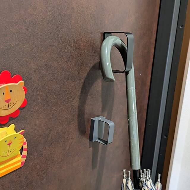 貼るだけで簡単収納！マグネットアイテムを使って便利になった収納の実例