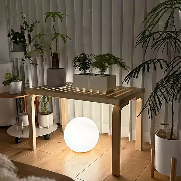 「置くだけで雰囲気が変わる！IKEAの間接照明で暮らしを心地よく整えるリラックス空間のアイデア」の画像