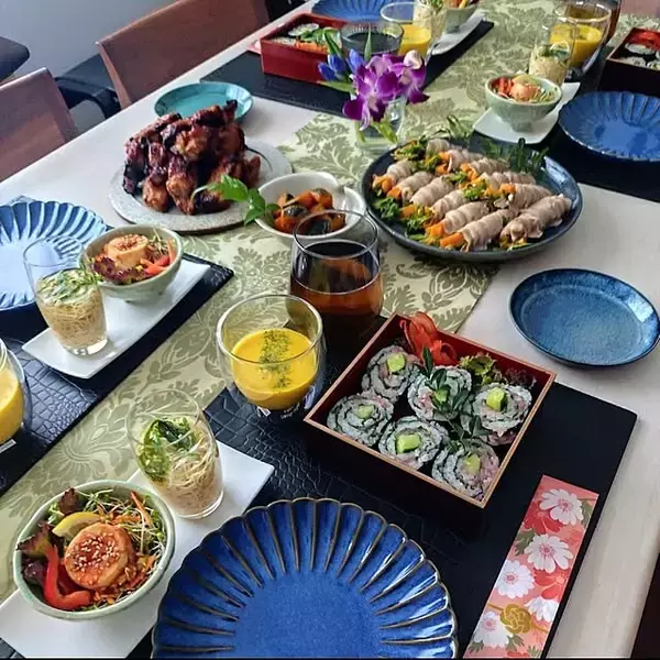 「プチプラでバリエーションが豊富♡テーブルを彩るダイソーの食器カタログ」の画像