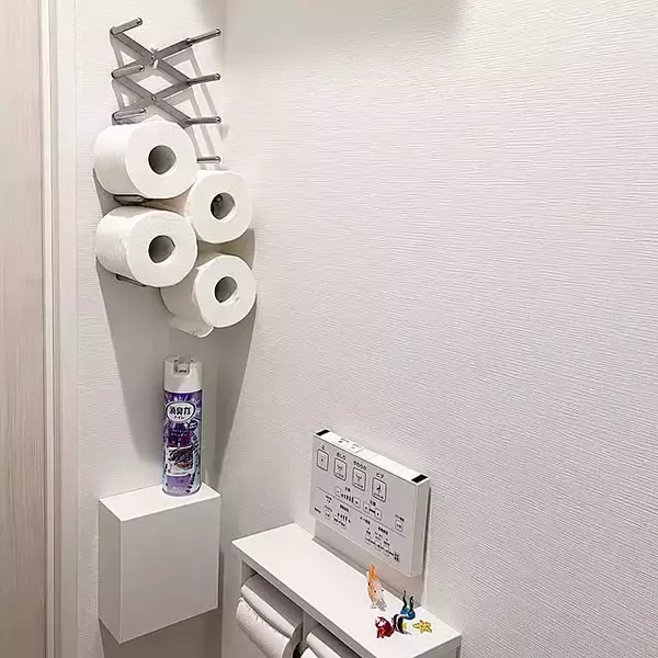 「スタイリッシュな収納アイテムとして活躍♪IKEAのVARIERA「鍋ぶたオーガナイザー」を使ったアイデア」の画像