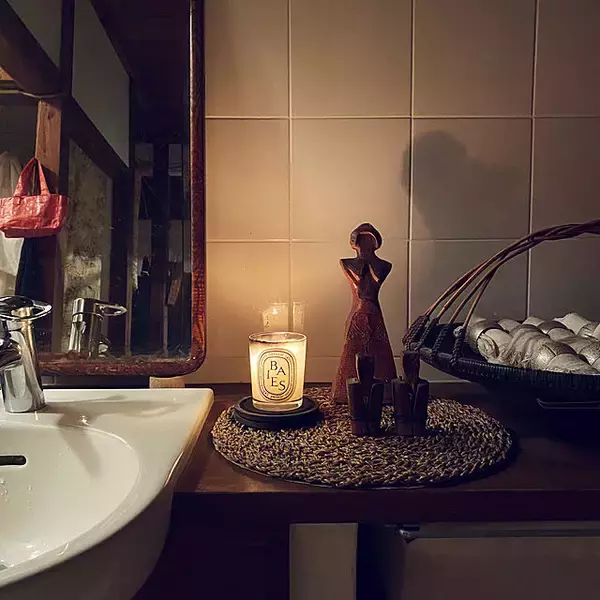 「1日の疲れが癒される♪今すぐ帰りたくなるお部屋づくりのコツ」の画像