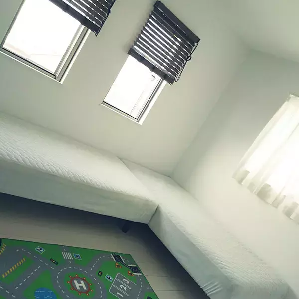 「どんなお部屋にも相性抜群！無印良品の脚付マットレス」の画像